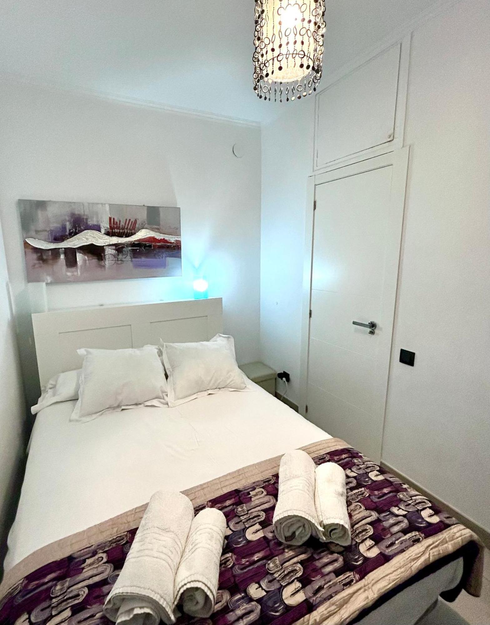 Apartment Sagrera Барселона Екстериор снимка