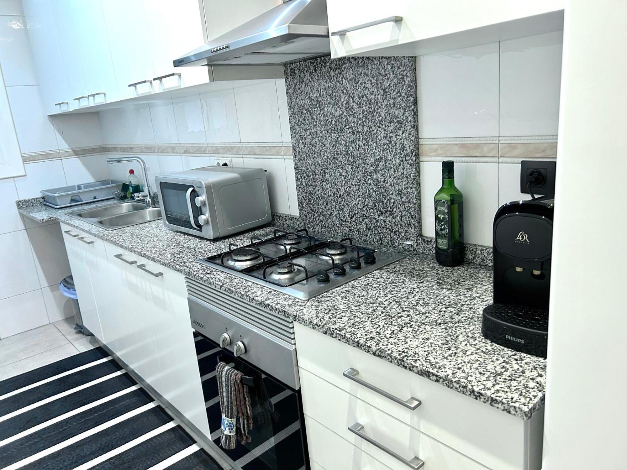 Apartment Sagrera Барселона Екстериор снимка